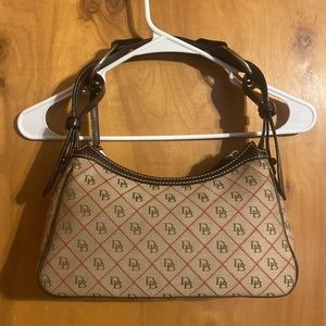 Dooney & Bourke Purse